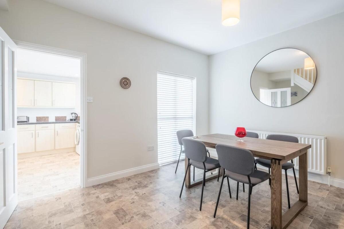 Superb Central 2 Bed Home CBG Exterior foto